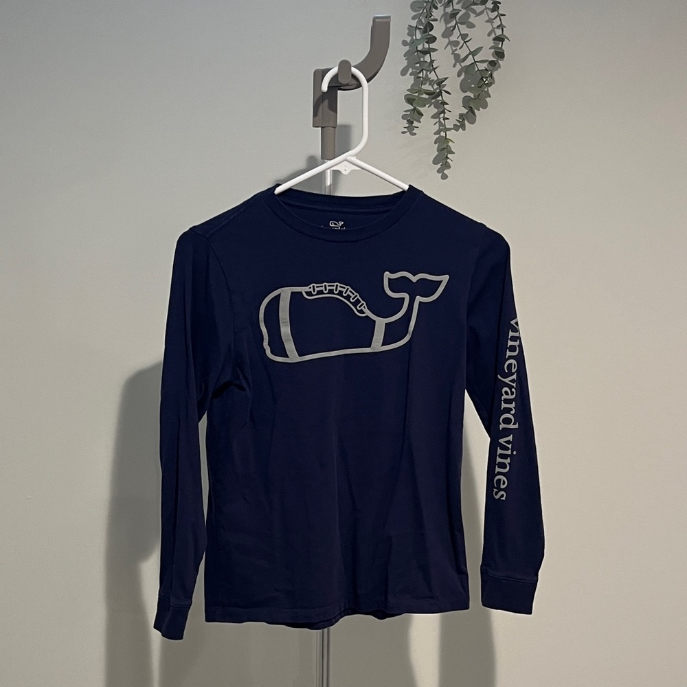 Vineyard Vines Navy Long Sleeve Tee with Whale Graphic